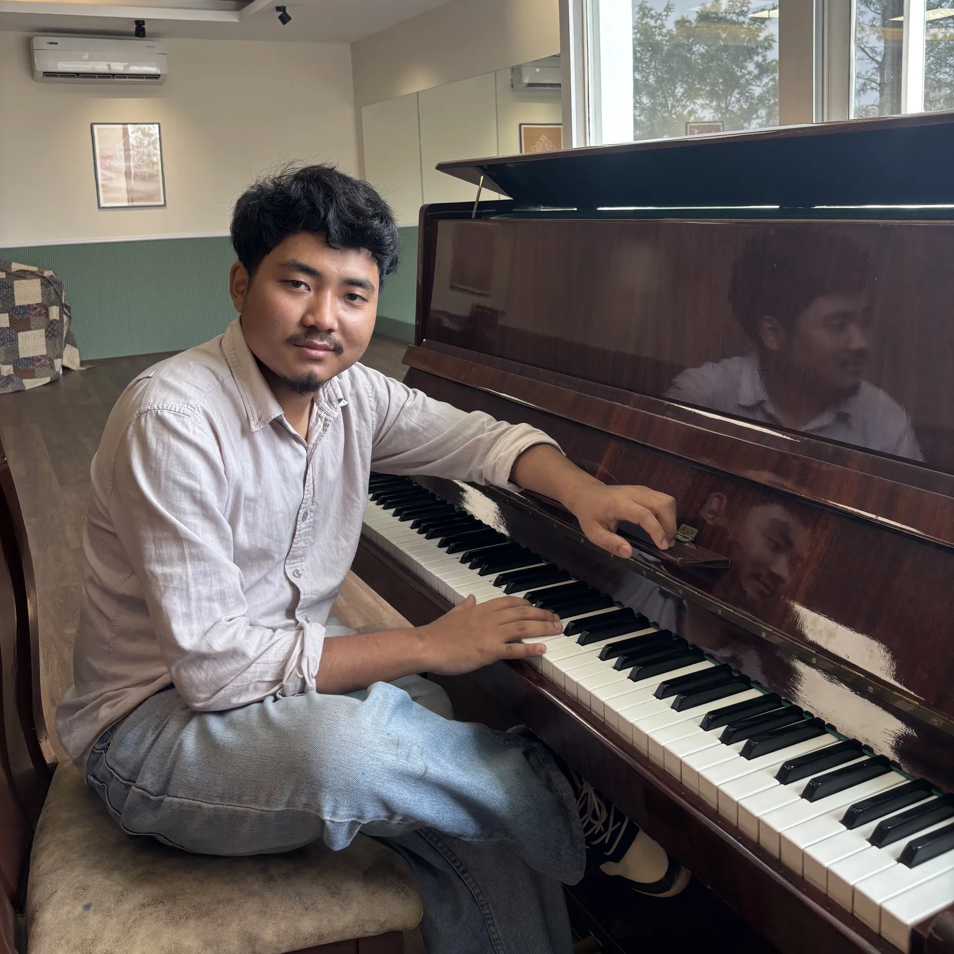 Makiu - Piano Mentor