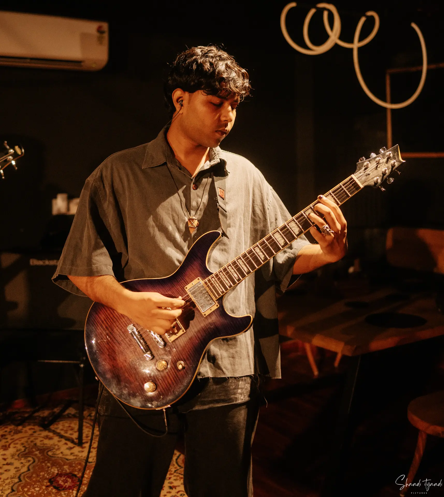 Robin Rai - Guitar Mentor